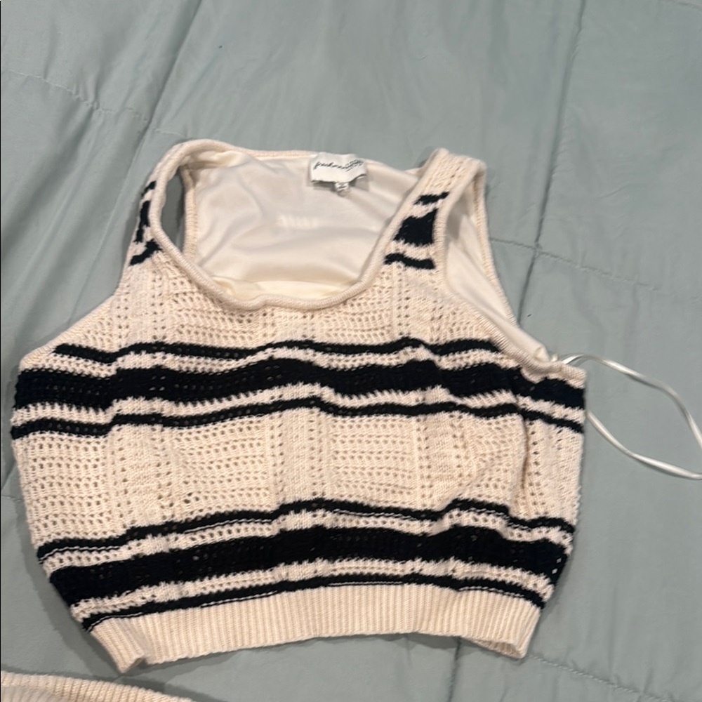 Striped Knit Skirt Set - Black and White - Picture 4 of 5